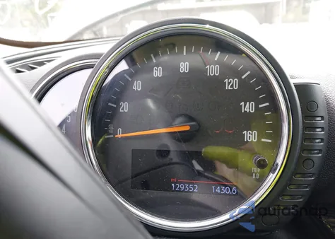 2016 Mini Clubman Cooper S from USA, damaged, VIN WMWLN9C57G2E16135